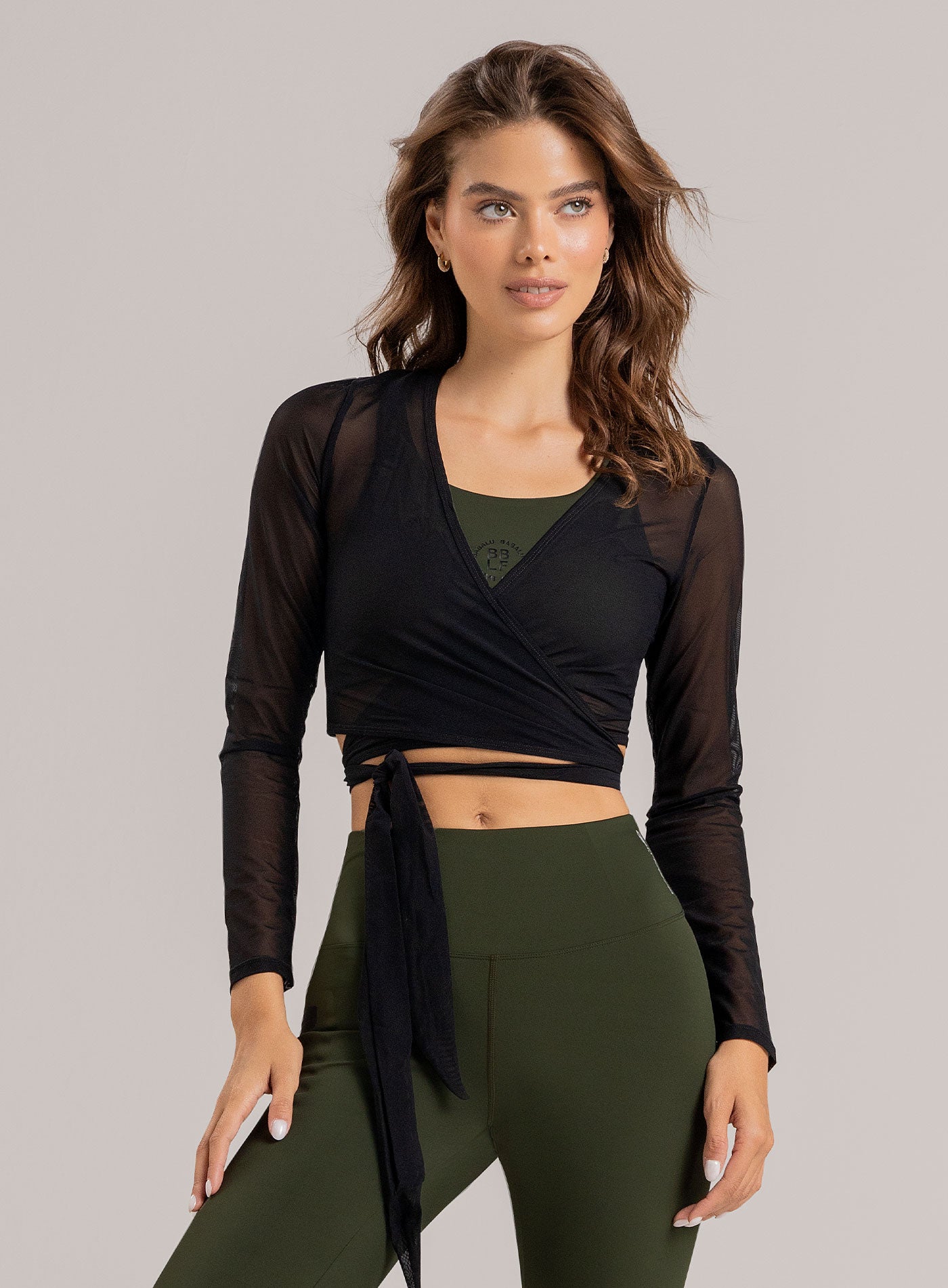 BUZO DEPORTIVO POLIAMIDA TELA SEMI TRANSPARENTE