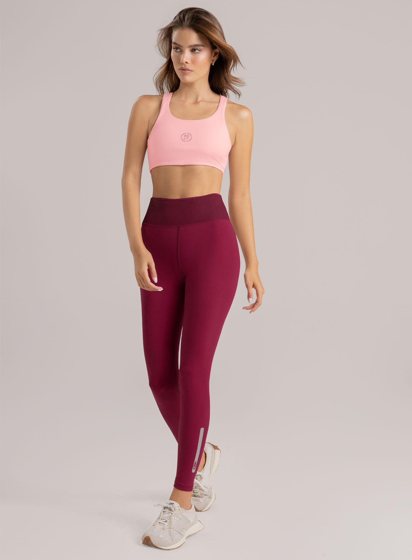 LEGGINS DEPORTIVO AURA EN TELA SUPLEX 47 VINO TINTO