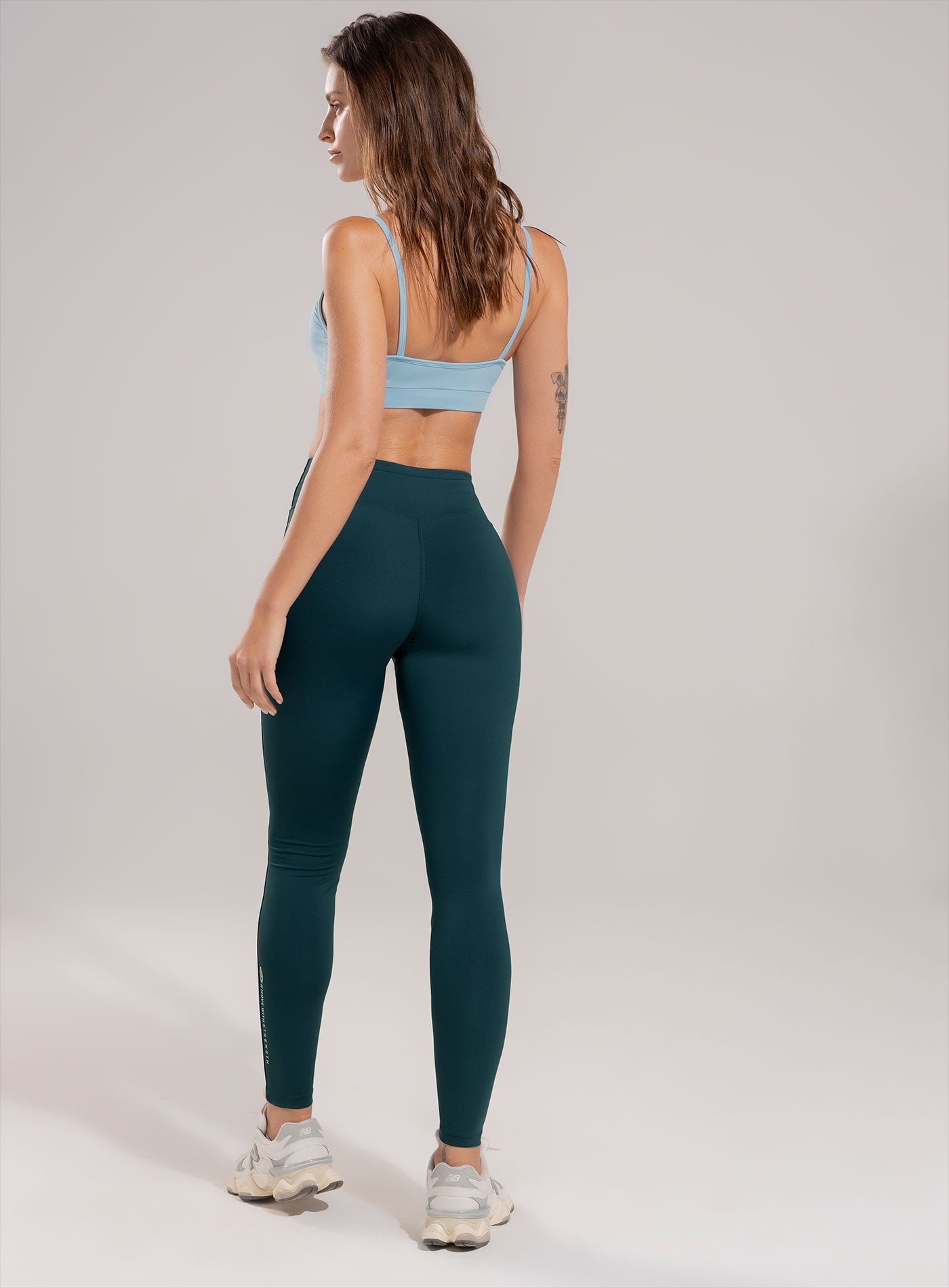 LEGGINS DEPORTIVO TELA KIARA CON CORDÓN
