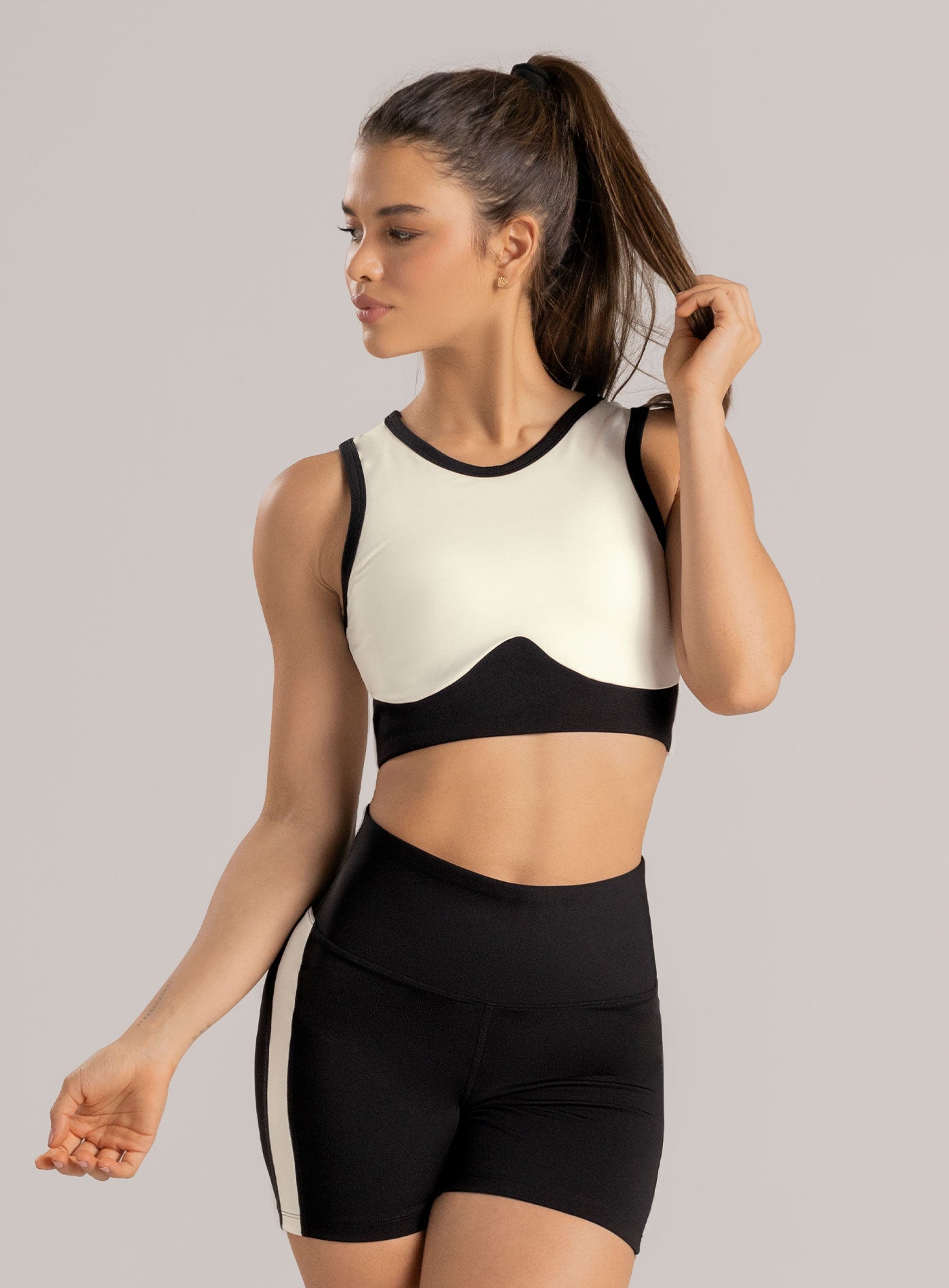 TOP DEPORTIVO VELVET EN TELA SHERY