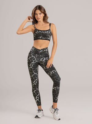 LEGGINS DEPORTIVO DIVINE EN TELA KIARA 7 GRIS