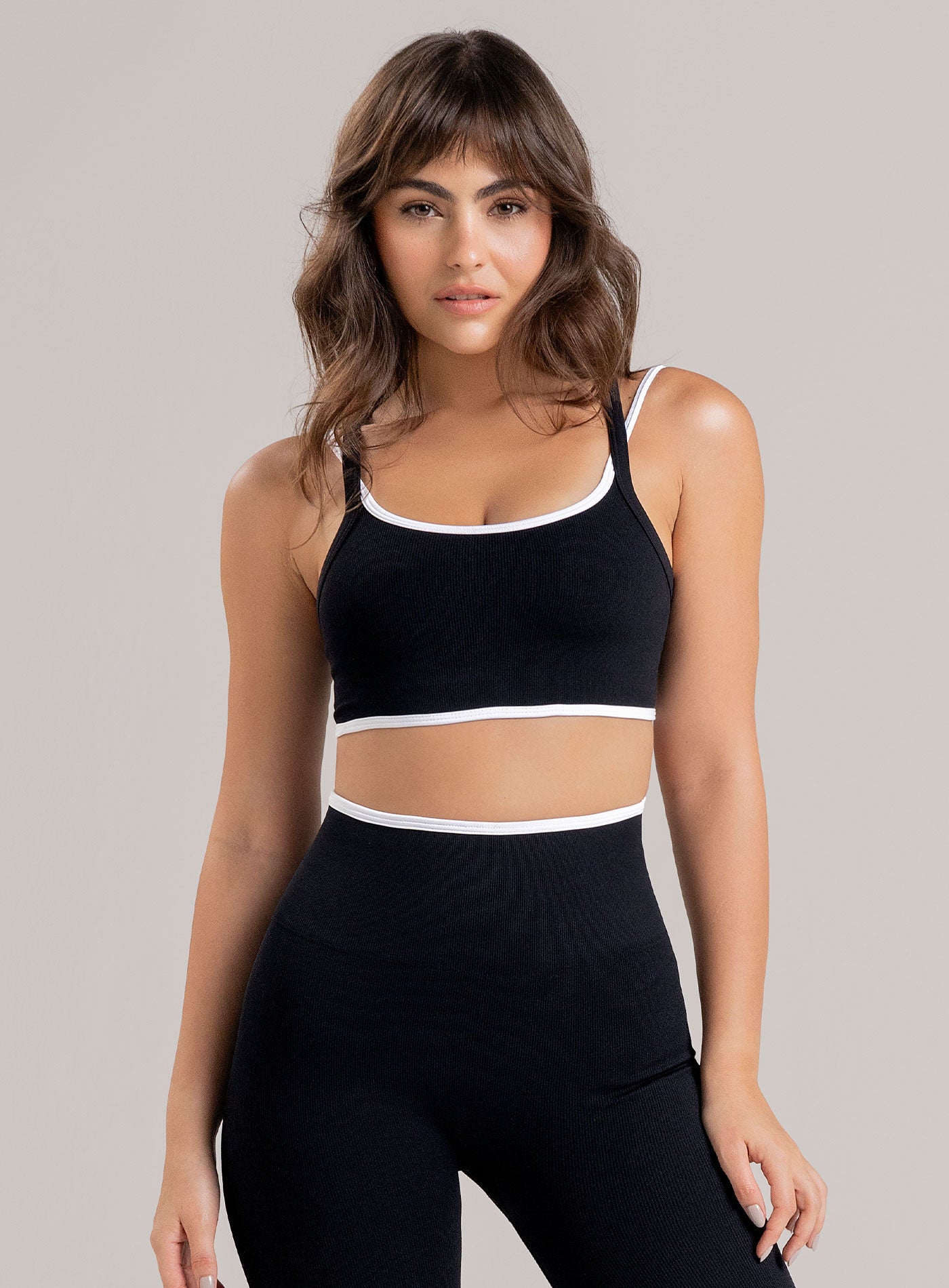 TOP DEPORTIVO LUMINARE SIN COSTURAS 1 NEGRO