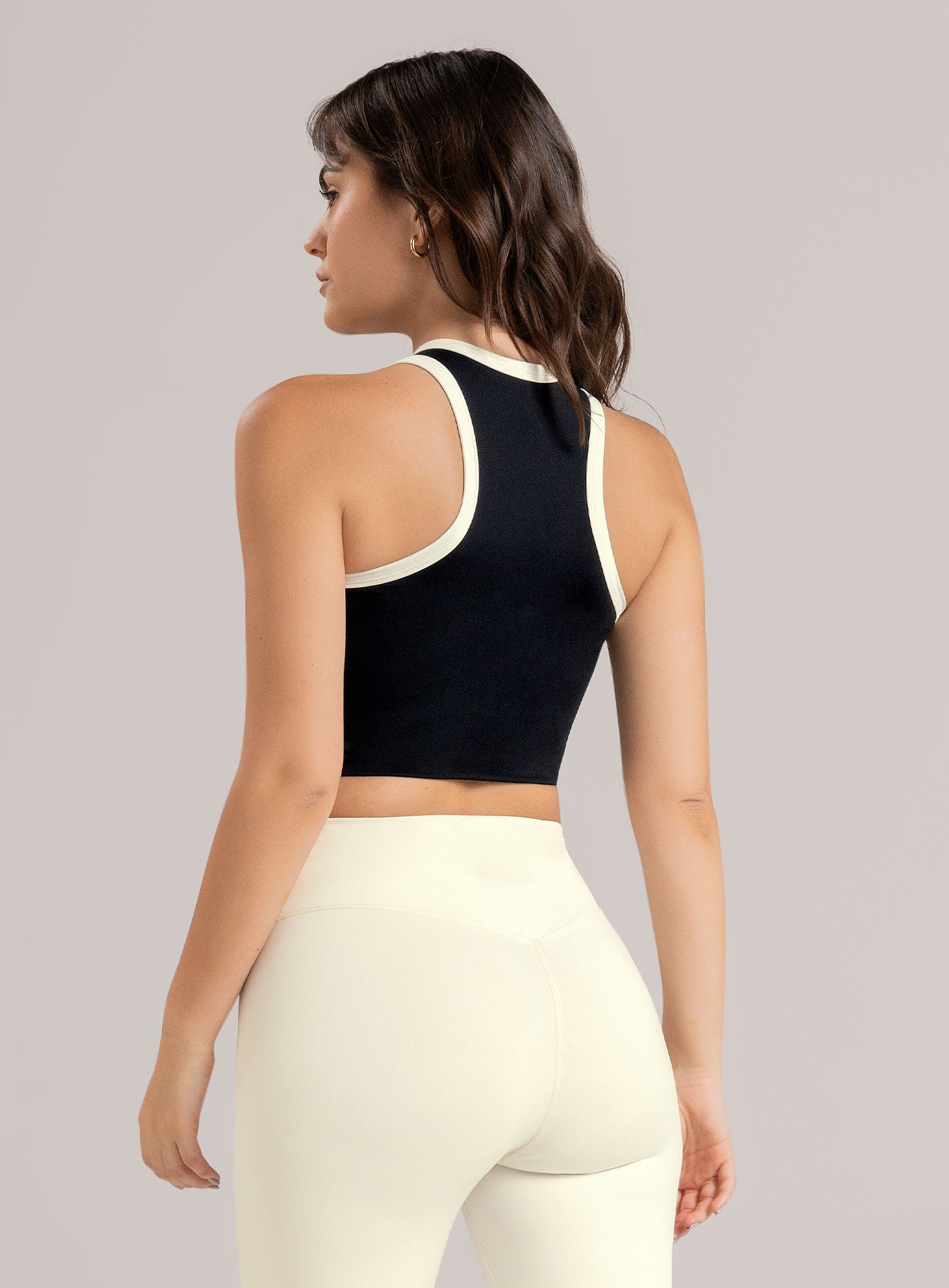 TOP DEPORTIVO ARIA EN TELA SHERY 1 NEGRO